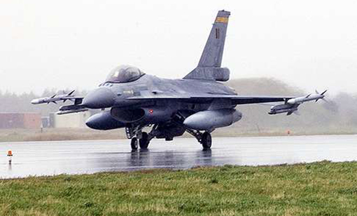 kampflybase1forside