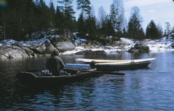 Lambertseterspeiderne frakter materialer til Bøvelstad i 1973