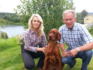 US Tixi Hege og Elnar