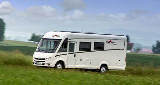 CARTHAGOs C-Tourer Sport kommer med en tredje modell i 2016: Den nye 144 med queensbed bak. Alle foto: CARTHAGO Markus Leser CARTHAGOs C-Tourer Sport kommer med en tredje modell i 2016: Den nye 144 med queensbed bak. Alle foto: CARTHAGO