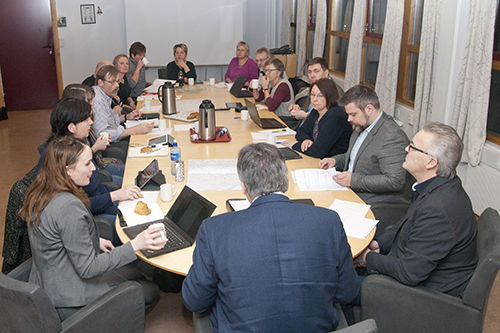 Bilde av arbeidsutvalget i møte