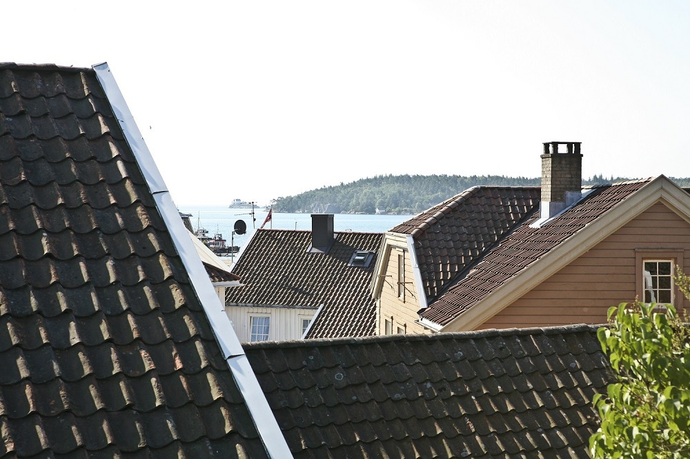 Hustak Foto: - Harald Solberg - - Hustak Foto: