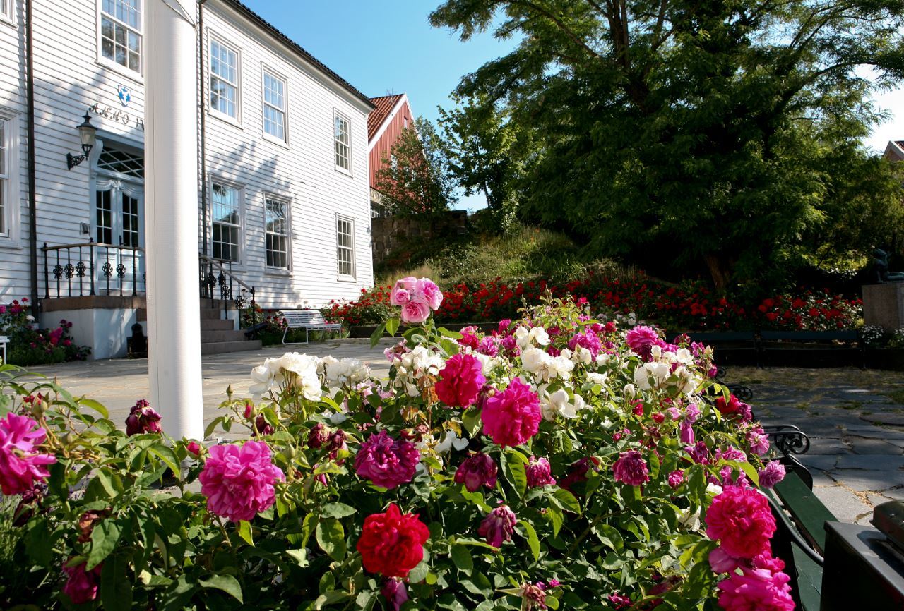 Rådhuset sommer Rådhuset sommer