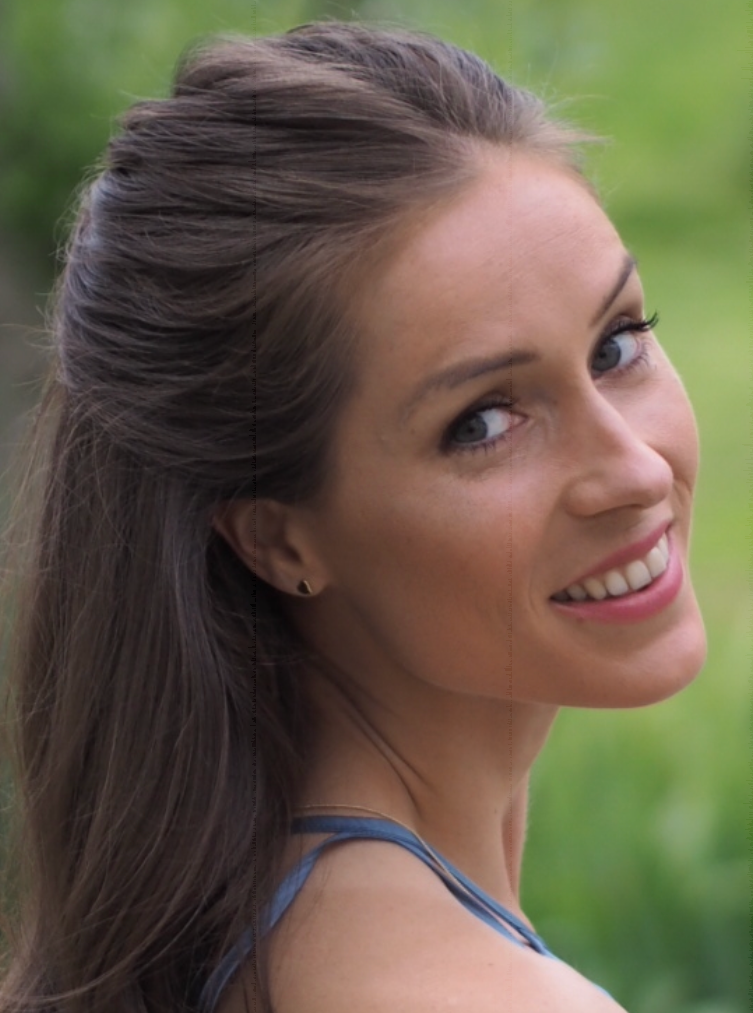 Camilla Brandt (33) har vært mekler i konfliktrådet i 13 år, og har akkurat takket ja til fire nye år. Hun har en urokkelig tro på at mennesker er eksperter i egne liv, og kan finne fram til en god løsning i konflikter ved dialog. Camilla Brandt (33) har vært mekler i konfliktrådet i 13 år, og har akkurat takket ja til fire nye år. Hun har en urokkelig tro på at mennesker er eksperter i egne liv, og kan finne fram til en god løsning i konflikter ved dialog.
