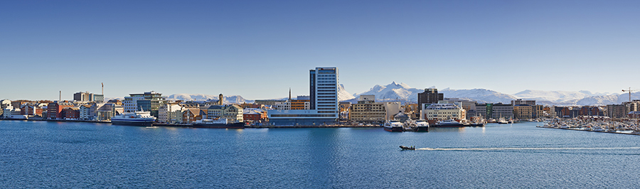 Bilde av Bodø sett fra sjøsiden.