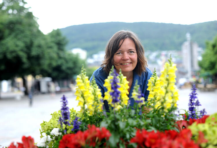 Elvefestivalens festivalsjef Louise Winness Prestgard har nok en gang sørget for å dreie programmet ytterligere ungdommelig. Hun sier også noe om ambisjonene, som er å gjøre Elvefestivalen til en av landets tre største festivaler innen fem år.