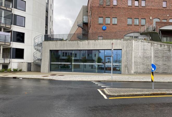 Bygg, leirvik avlaupspumpestasjon. foto
