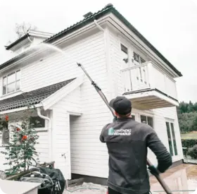 UTVENDIG RENHOLD AS PREM