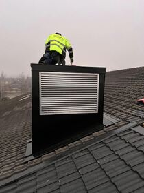 Hallum Tak og Blikk ASprem