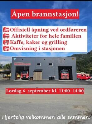 Plakat med tekst og bilde av åpning av brannstasjon
