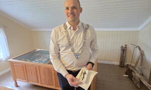 Ordfører med ordførerkjede