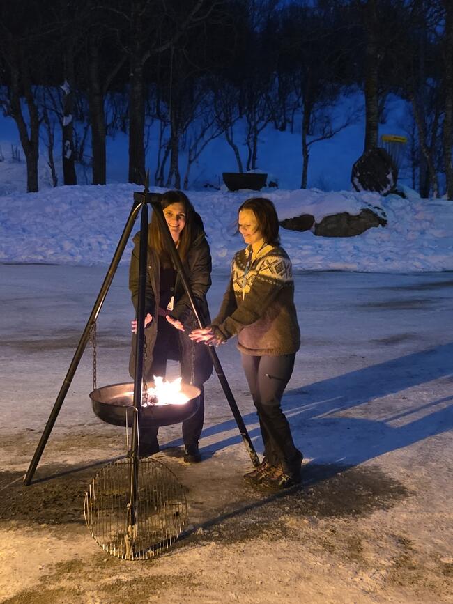 Silje og Gøril drifter FRISKLIV UNG Silje og Gøril drifter FRISKLIV UNG