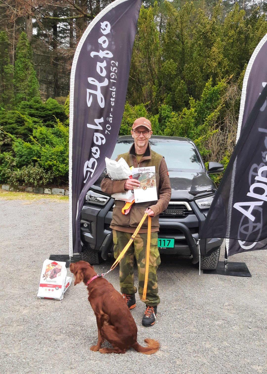 Svein Terje Rosseland 2 AK på is Kira 21.03..jpg