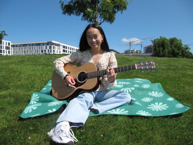 Foto: Privat Mari med gitar